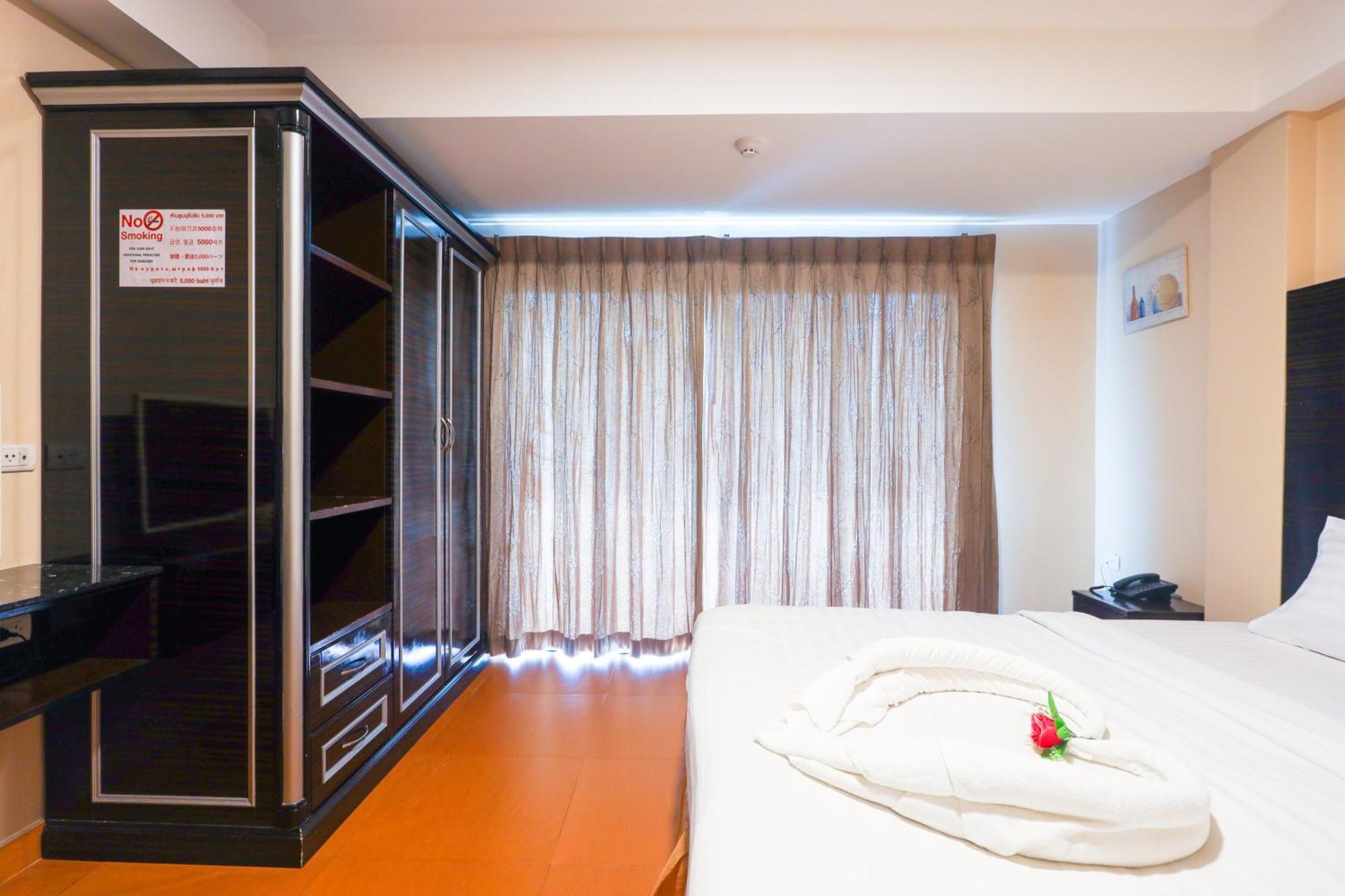 Land Royal Residence Pattaya Exterior foto